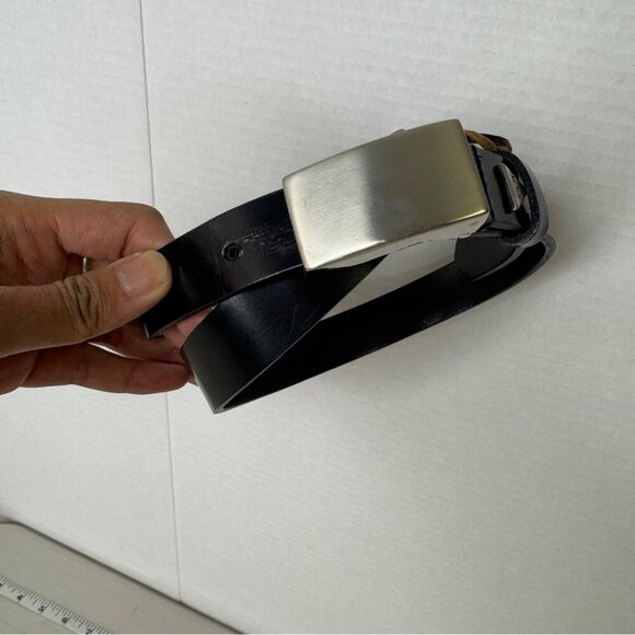 Vintage Guess Black Leather 90s Y2K Minimalist Belt Made in USA Size L - Picture 2 of 14
